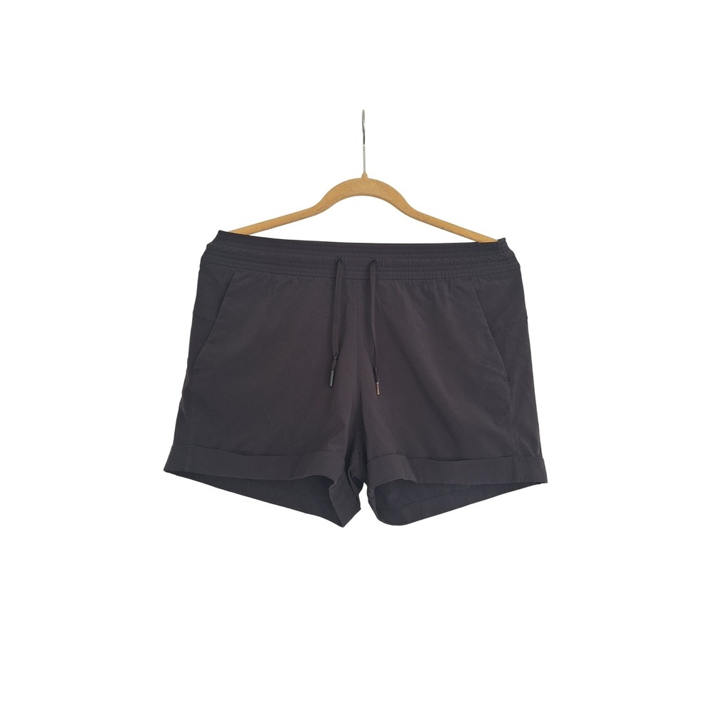 Lululemon Womens Running‎ Shorts  Pocket Black size 6